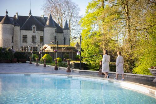 Best Hotels Near Belgium’s Famous Castles 2025